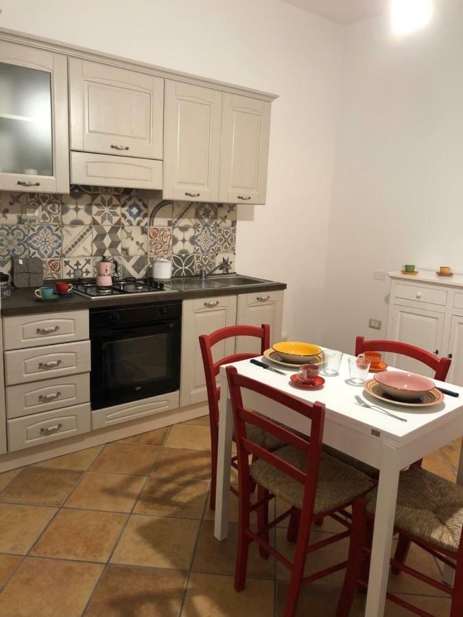 Casa Della Nonna Lägenhet San Giovanni Suèrgiu Exteriör bild