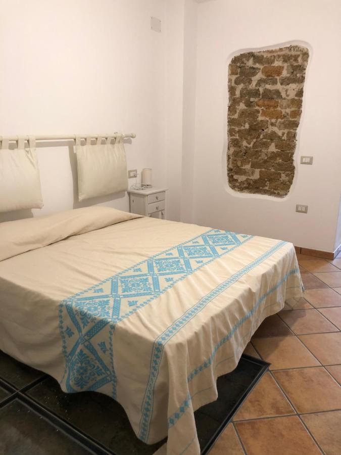 Casa Della Nonna Lägenhet San Giovanni Suèrgiu Exteriör bild